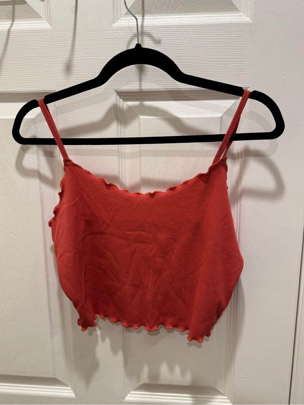 Shein Organe/Red Ribbed Lettuce-Edge Cami Tank Top